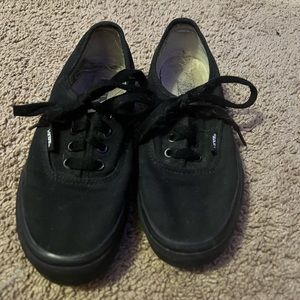 Black vans size 2.5 y